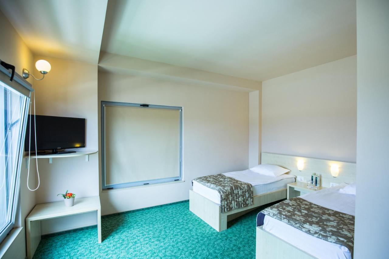 Stop Hotel 3*